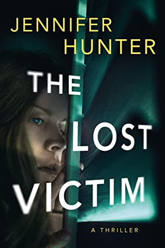 The Lost Victim: A Thriller (Ryan Strickland)