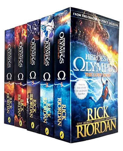 Heroes of Olympus Complete Collection 5 Books Box Set -The Lost Hero_The Son of Neptune_The Mark of Athena_The Blood of Olympus by Rick Riordan (2015-06-07)