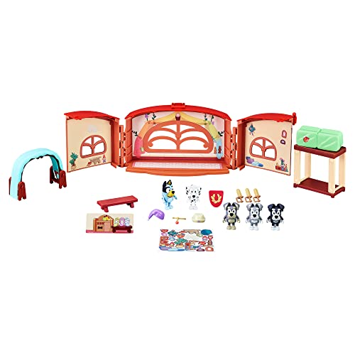 Bluey School Playset with Mates School Playset with 5 Figures - Chloe, The Terriers Amazon Exclusive