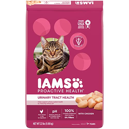 IAMS Proactive Health Adult Urinary Tract Healthy Dry Cat Food with Chicken, 22 lb. Bag